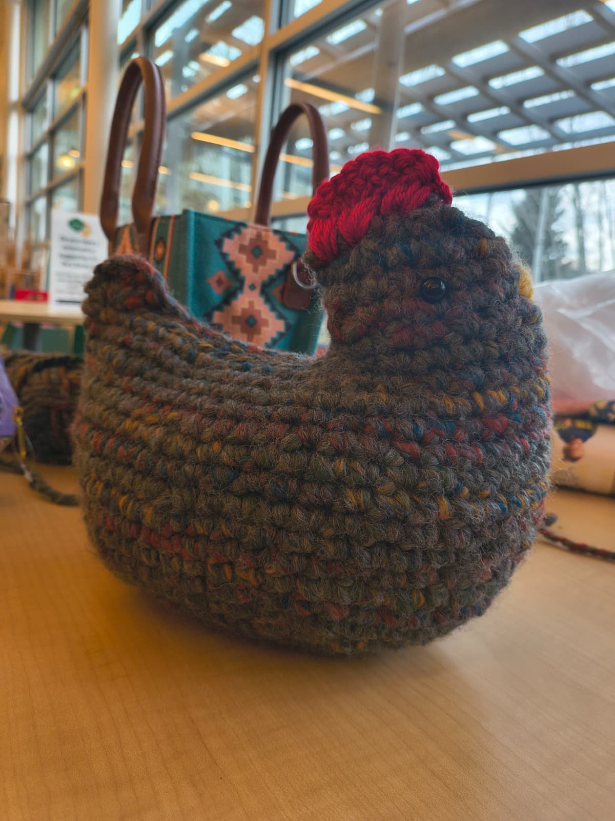 Crochetea con Magali. Foto cortesía de Emily Rivera.